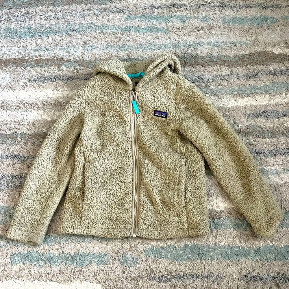 Patagonia is Los Gatos full zip